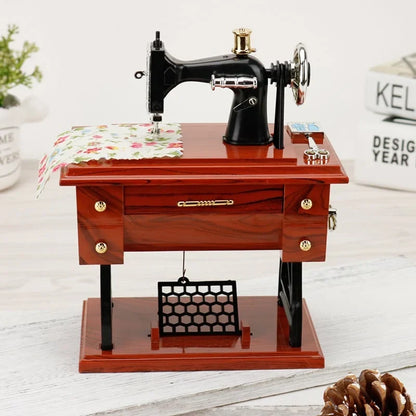 🧵🪡Wood Mini Sewing Machine Music Box – Handcrafted Retro Decor with Moving Parts & Nostalgic Melody🎁